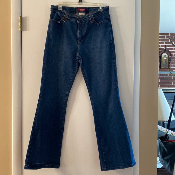 PERFECTLY SLIMMING LEVI'S JEANS - Picture 11 of 15